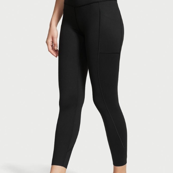 Victoria's Secret Knockout Leggings - Picture 1 of 6